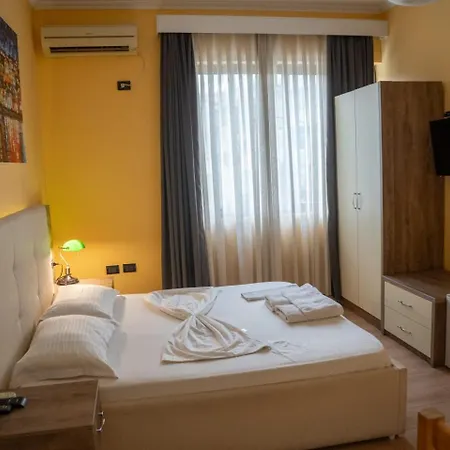Отель Marion 3*